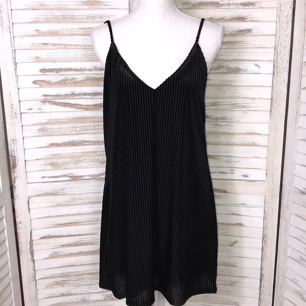 Sexy WILD FABLE Velvety Black Mini Dress! Medium!